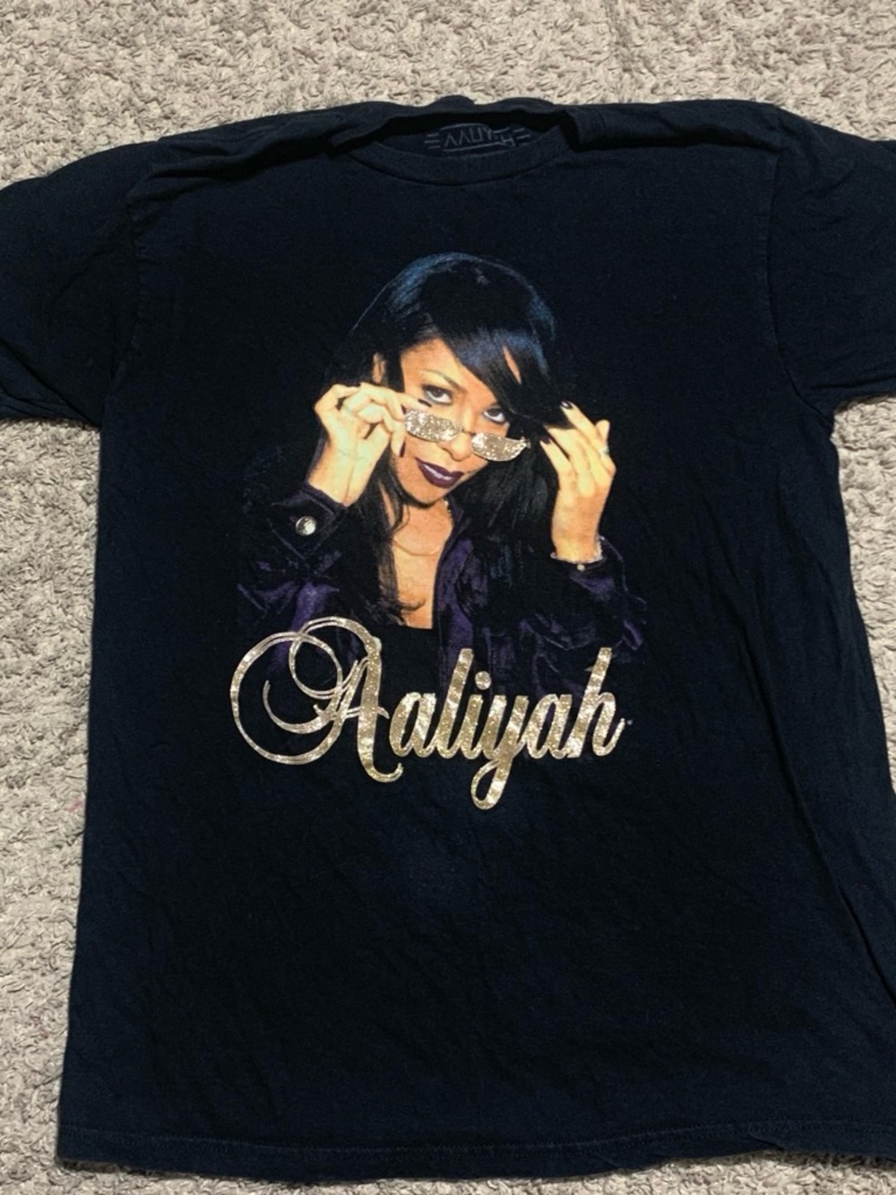 Aaliyah Graphic Short Sleeve Tee - Black